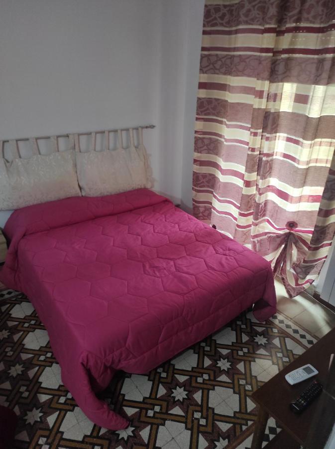 B&B Con Cucina La Ninfea Калтаджироне Екстериор снимка