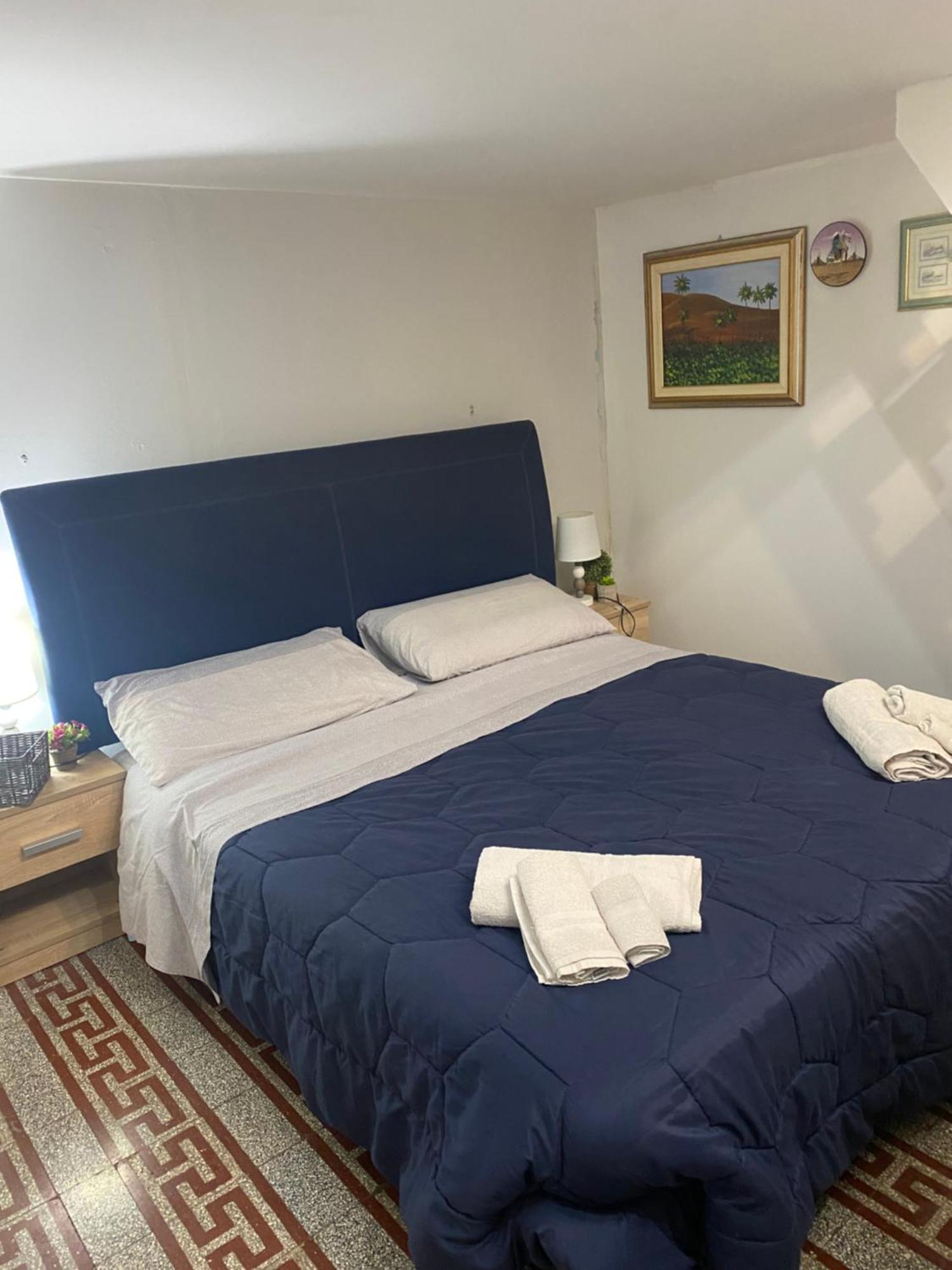 B&B Con Cucina La Ninfea Калтаджироне Екстериор снимка